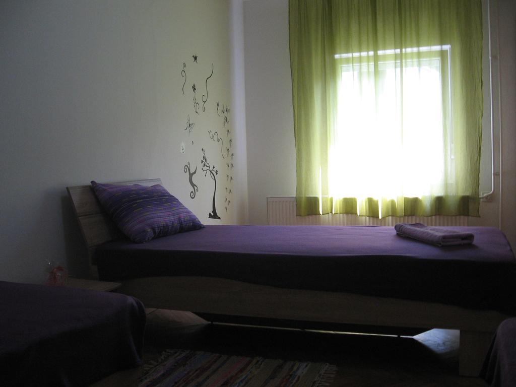 Green Apartment Нови-Сад Экстерьер фото